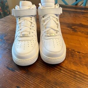 Nike Air Force One Mid